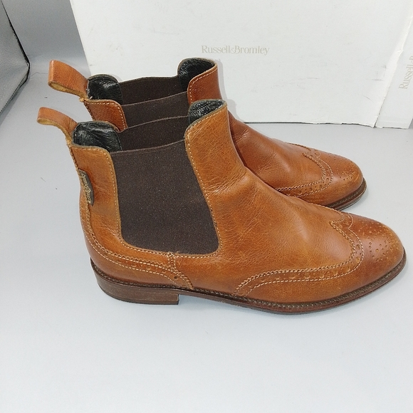 Size UK 3.5 EU 36.5 Russell & Bromley 'Cadogan' Brown Tan Brogue Chelsea Boots - Picture 6 of 9
